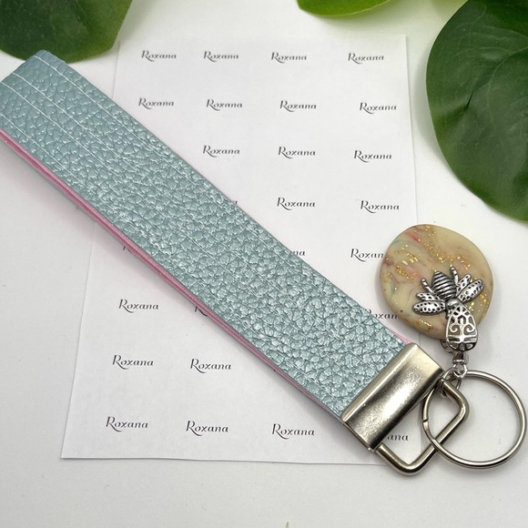 Wristlet Keychain, Wrist Lanyard Key Chain, Car Keychain and pendant - Picture 1 of 16